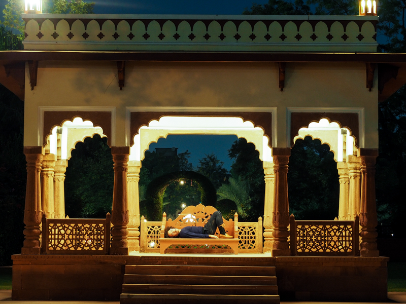 Illustration for article titled VICTOR : IN INDIA